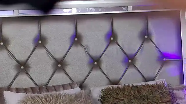 LunaHart online show from March 24, 2026, 5:12 am