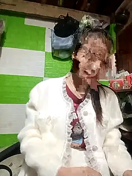 tdtd98 online show from November 17, 2025, 3:40 pm