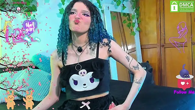 Bluedarkelf888 online show from April 14, 2026, 11:44 pm