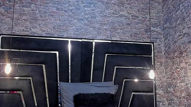 Snapshot of WILD_FIREE_ chatting on February 28, 2026, 8:10 pm WILD FIREE online show from February 28, 2026, 8:10 pm