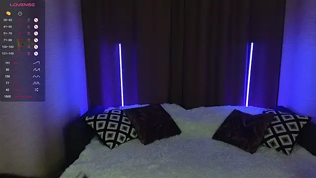 cute club online show from November 19, 2025, 6:08 pm