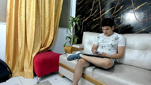 invincible200 online show from September 12, 2025, 1:33 pm