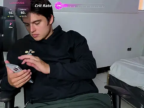 invincible200 online show from October 22, 2025, 2:06 pm