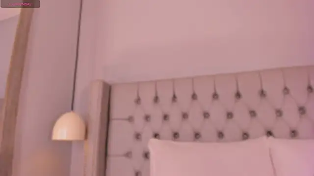 Snapshot of Saday_ chatting on November 28, 2025, 9:50 pm Saday online show from November 28, 2025, 9:50 pm