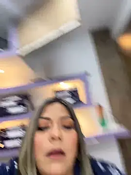 Snapshot of isabella_horney_ chatting on March 19, 2026, 1:26 pm isabella horney online show from March 19, 2026, 1:26 pm