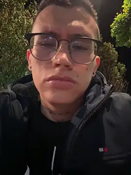 Kurtxxx22 online show from February 19, 2026, 6:20 am