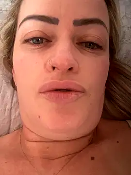 Alerquinasc online show from October 31, 2025, 12:06 pm