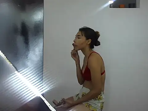 MeganAndMaxxh online show from September 14, 2025, 1:05 am