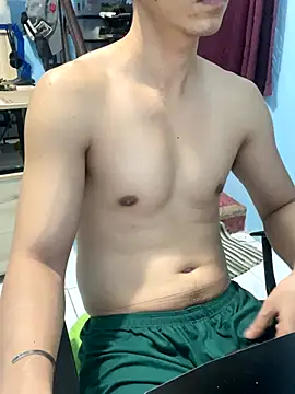 Snapshot of ieat_monsters chatting on November 15, 2025, 3:52 pm ieat monsters online show from November 15, 2025, 3:52 pm