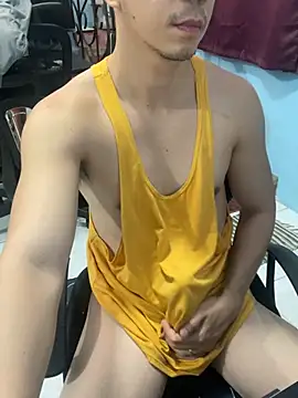 Snapshot of ieat_monsters chatting on March 6, 2026, 7:49 am ieat monsters online show from March 6, 2026, 7:49 am