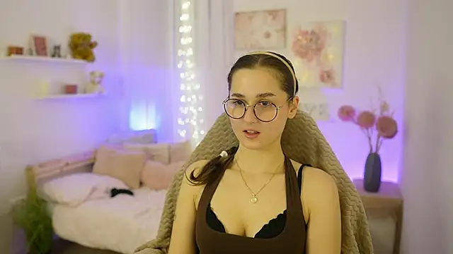 Snapshot of Annita_Grey chatting on December 2, 2025, 7:42 pm Annita Grey online show from December 2, 2025, 7:42 pm