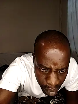 WaiterZim online show from September 12, 2025, 10:43 pm