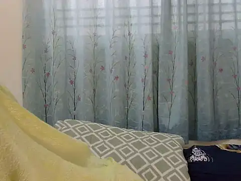 Snapshot of Maaaya_Pari chatting on December 2, 2025, 10:53 am Maaaya Pari online show from December 2, 2025, 10:53 am