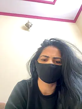 Snapshot of SashaPatel chatting on December 5, 2025, 2:09 am SashaPatel online show from December 5, 2025, 2:09 am