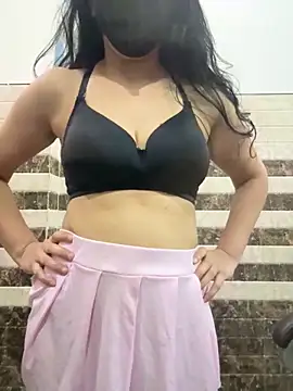 Snapshot of SashaPatel chatting on February 12, 2026, 2:39 am SashaPatel online show from February 12, 2026, 2:39 am