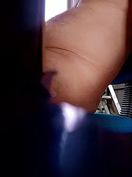 Snapshot of cherlebrow chatting on February 11, 2026, 8:47 pm cherlebrow online show from February 11, 2026, 8:47 pm