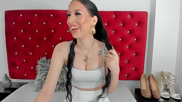 PleasureJasmine online show from November 13, 2025, 9:08 am