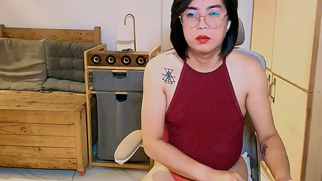 moriliciousxxx online show from November 20, 2025, 12:00 am