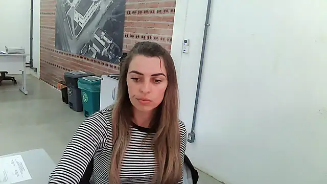 SweetGraciosa online show from September 24, 2025, 4:32 pm