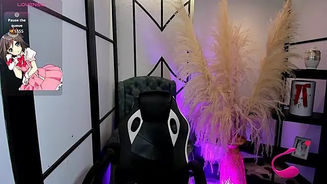 Snapshot of NahomiRichards_ chatting on February 26, 2026, 4:33 am NahomiRichards online show from February 26, 2026, 4:33 am