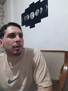 branquintatto online show from December 13, 2025, 9:53 pm