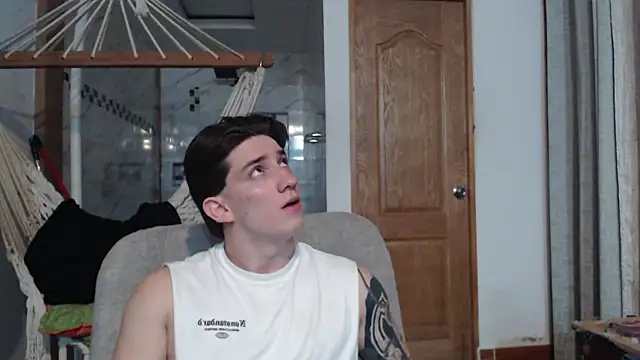 Snapshot of AteneoJr chatting on November 15, 2025, 4:43 am AteneoJr online show from November 15, 2025, 4:43 am