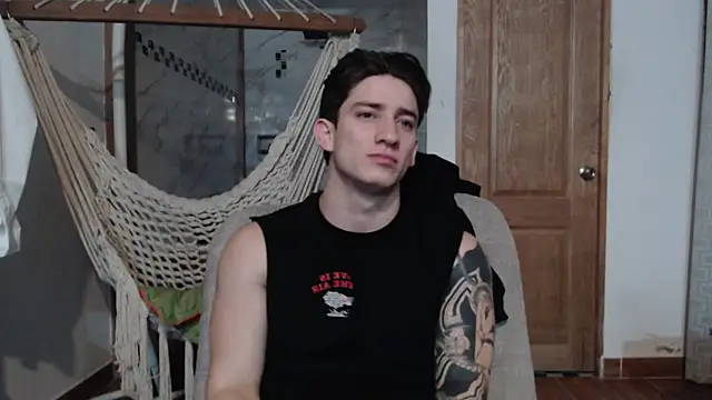 Snapshot of AteneoJr chatting on December 18, 2025, 5:13 am AteneoJr online show from December 18, 2025, 5:13 am