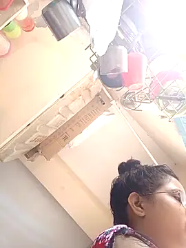 thanusi 2 online show from September 29, 2025, 3:44 am