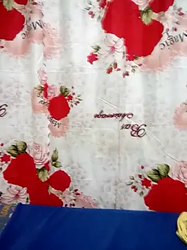 Snapshot of xxsasa chatting on December 21, 2025, 10:28 pm xxsasa online show from December 21, 2025, 10:28 pm