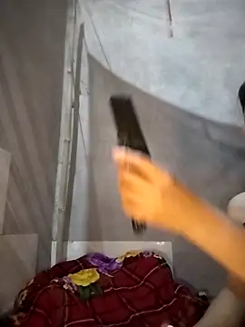 LinhNa999 online show from September 10, 2025, 4:34 am