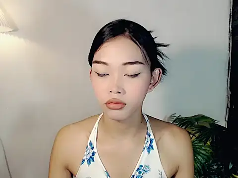 Snapshot of holyakiesha chatting on October 20, 2025, 12:33 am holyakiesha online show from October 20, 2025, 12:33 am