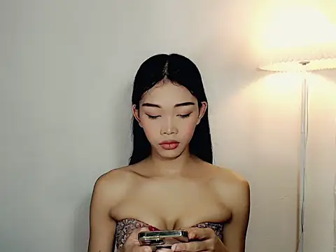 Snapshot of holyakiesha chatting on November 15, 2025, 11:32 pm holyakiesha online show from November 15, 2025, 11:32 pm