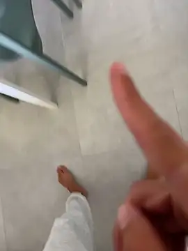 Manu97k online show from March 5, 2026, 2:57 pm