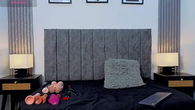 Liam forest  online show from September 28, 2025, 4:51 am