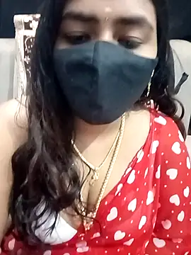 Snapshot of Tamil_Lotus chatting on October 5, 2025, 5:33 pm Tamil Lotus online show from October 5, 2025, 5:33 pm