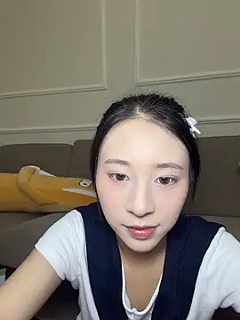shishi0688 online show from May 6, 2026, 12:54 pm
