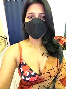 hoty sonali online show from September 18, 2025, 5:20 am