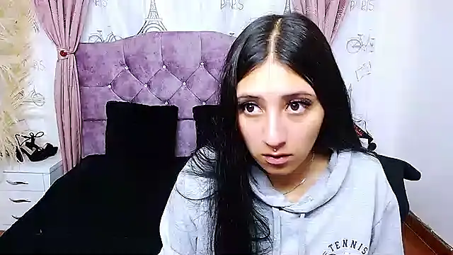 Wendy-13 online show from November 6, 2025, 11:11 am