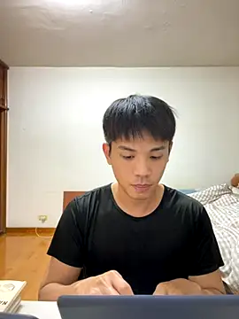 Foxfoxfox4 online show from November 25, 2025, 2:17 pm