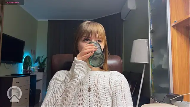 xxx sandra  online show from November 21, 2025, 3:33 pm