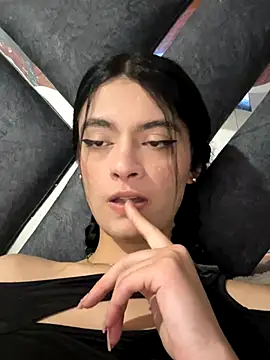 Snapshot of LiaCollings chatting on October 19, 2025, 8:09 pm LiaCollings online show from October 19, 2025, 8:09 pm