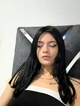 Snapshot of LiaCollings chatting on October 27, 2025, 11:36 am LiaCollings online show from October 27, 2025, 11:36 am