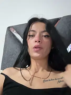 Snapshot of LiaCollings chatting on October 31, 2025, 11:11 am LiaCollings online show from October 31, 2025, 11:11 am