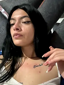 Snapshot of LiaCollings chatting on November 9, 2025, 3:21 pm LiaCollings online show from November 9, 2025, 3:21 pm