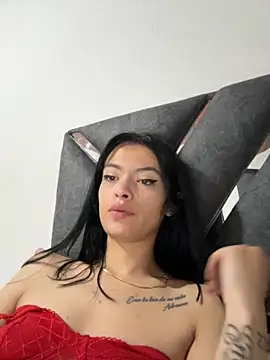 Snapshot of LiaCollings chatting on November 30, 2025, 1:15 pm LiaCollings online show from November 30, 2025, 1:15 pm