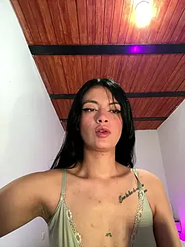 LiaCollings online show from January 9, 2026, 11:57 am