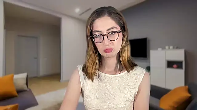 rousseblossom online show from June 20, 2026, 12:36 am