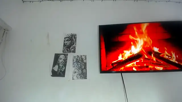 Foxy Lovex online show from November 22, 2025, 10:42 pm