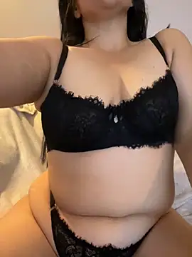 CelineLuxe online show from September 23, 2025, 8:56 pm