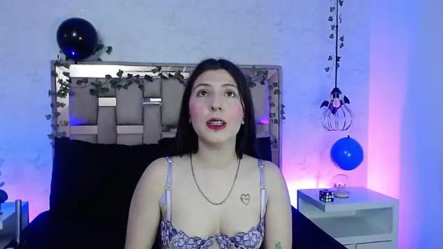 ScarlettRox online show from November 12, 2025, 11:10 am